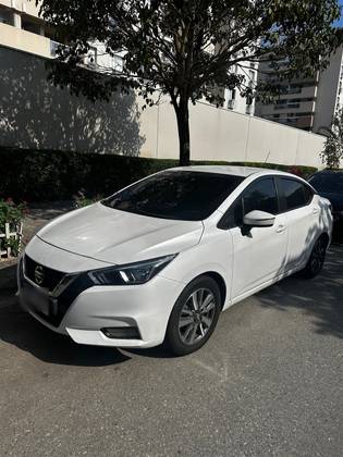 NISSAN VERSA 1.6 16V FLEXSTART V-DRIVE PLUS XTRONIC